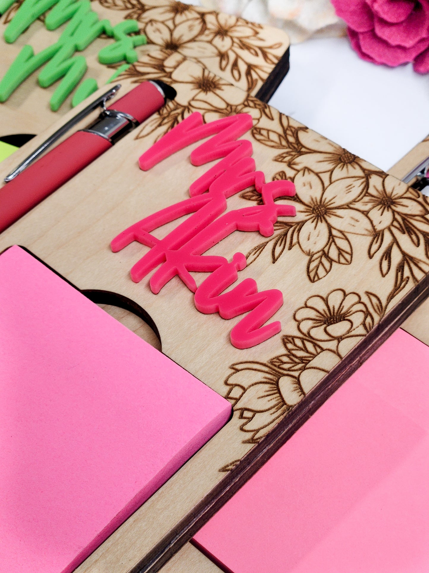 Sticky Note & Pen Holder